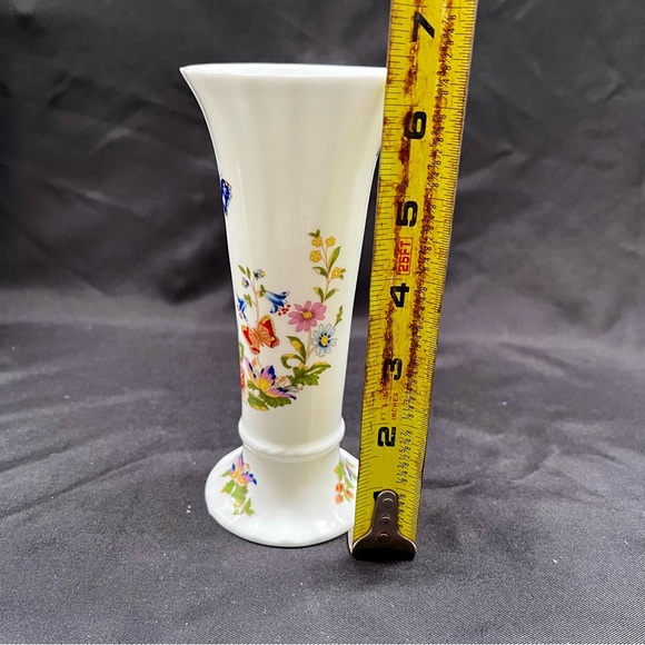 AYNSLEY BONE CHINA Cottage Garden Butterfly Vase Made In England Porcelain 6.5”‎ - Picture 6 of 6